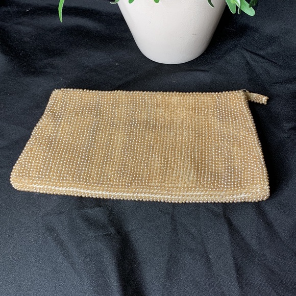 Beautiful VGC hand made Vintage Seed Bead clutch purse / evening purse - Picture 4 of 13